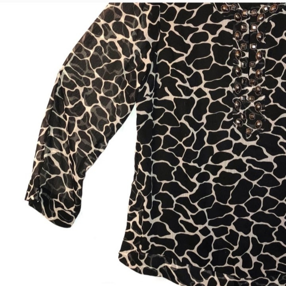 Charter Club B/W Animal Print Blouse 18W